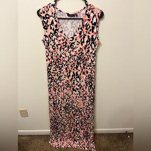 NWOT Leopard Print Sleeveless Maxi Dress